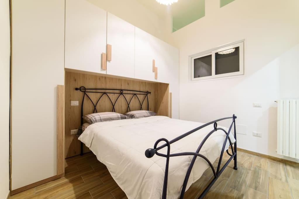 Stazione Treni - Wi-Fi & Netflix Cozy Space Apartment Salerno Exterior photo